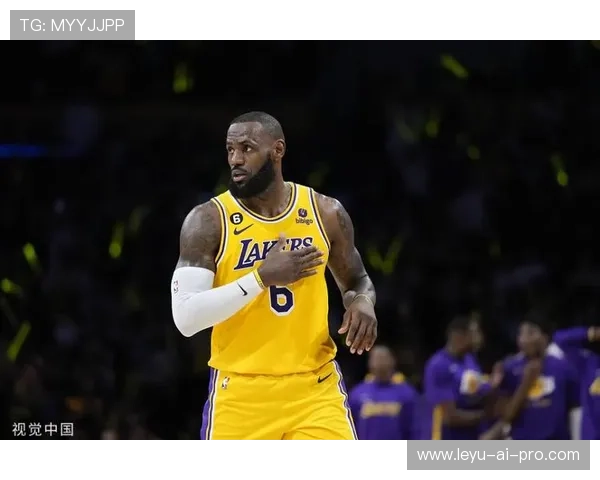 特伦特较上季无球跑位为控卫拉开空间提升外线命中率